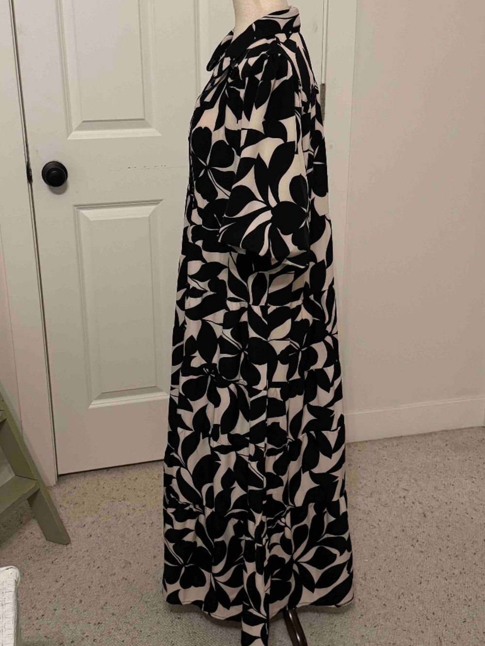 Umgee Black and Off White Floral dress XL - Picture 4 of 7